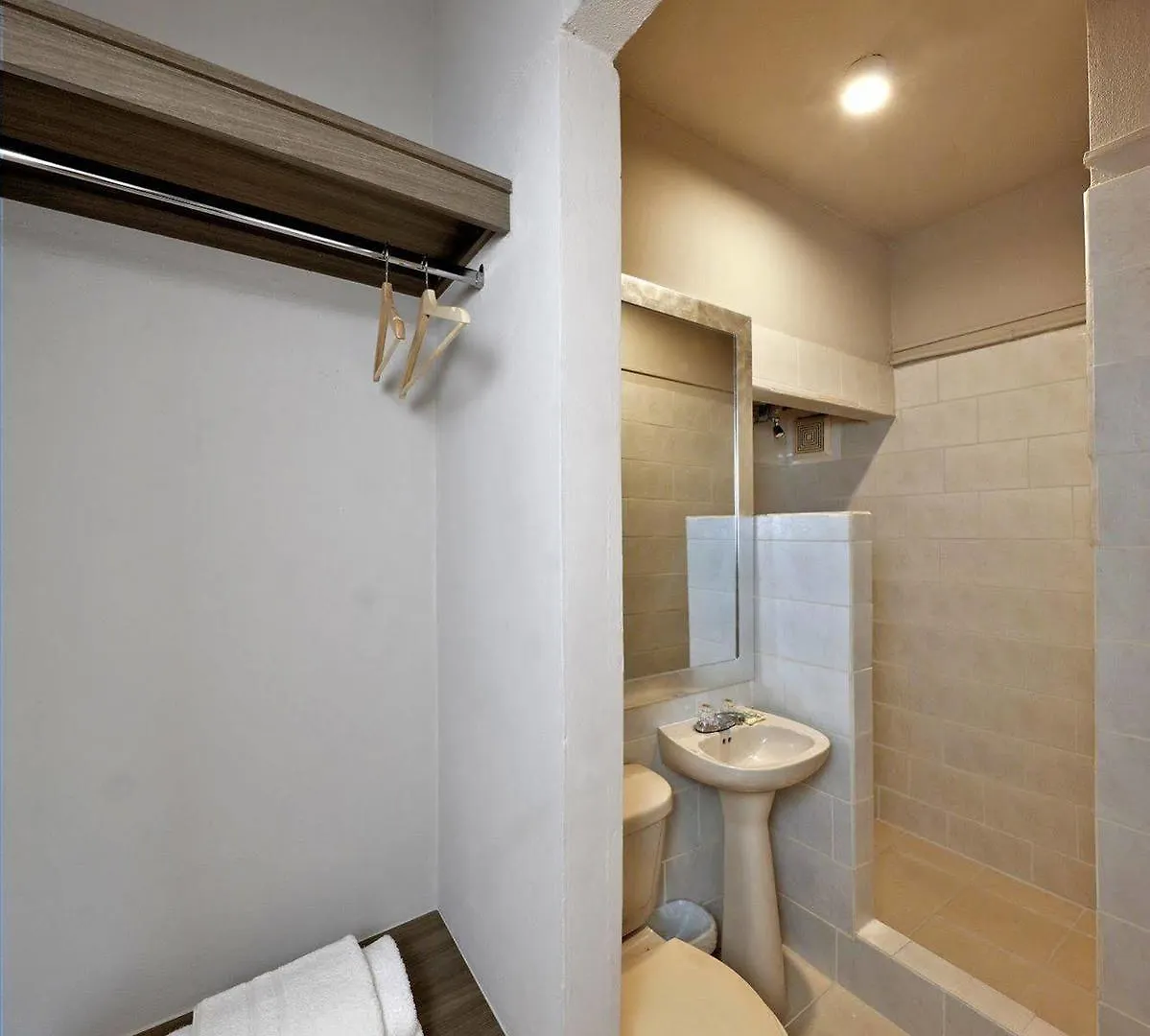 Montcaribe Guest House 圣胡安 酒店